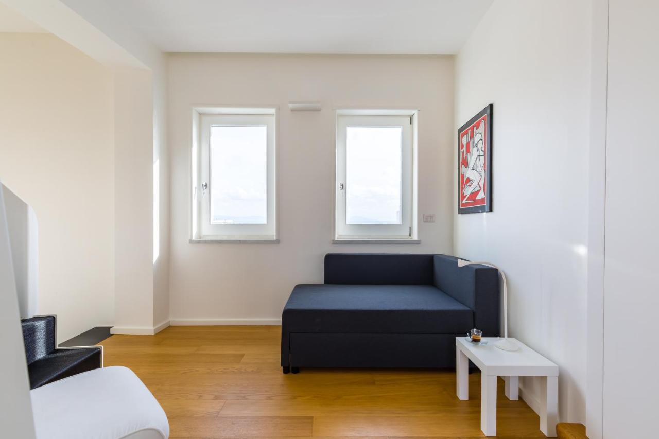 דירות נאפולי Seaview Terrace 360°& Elegant Loft מראה חיצוני תמונה