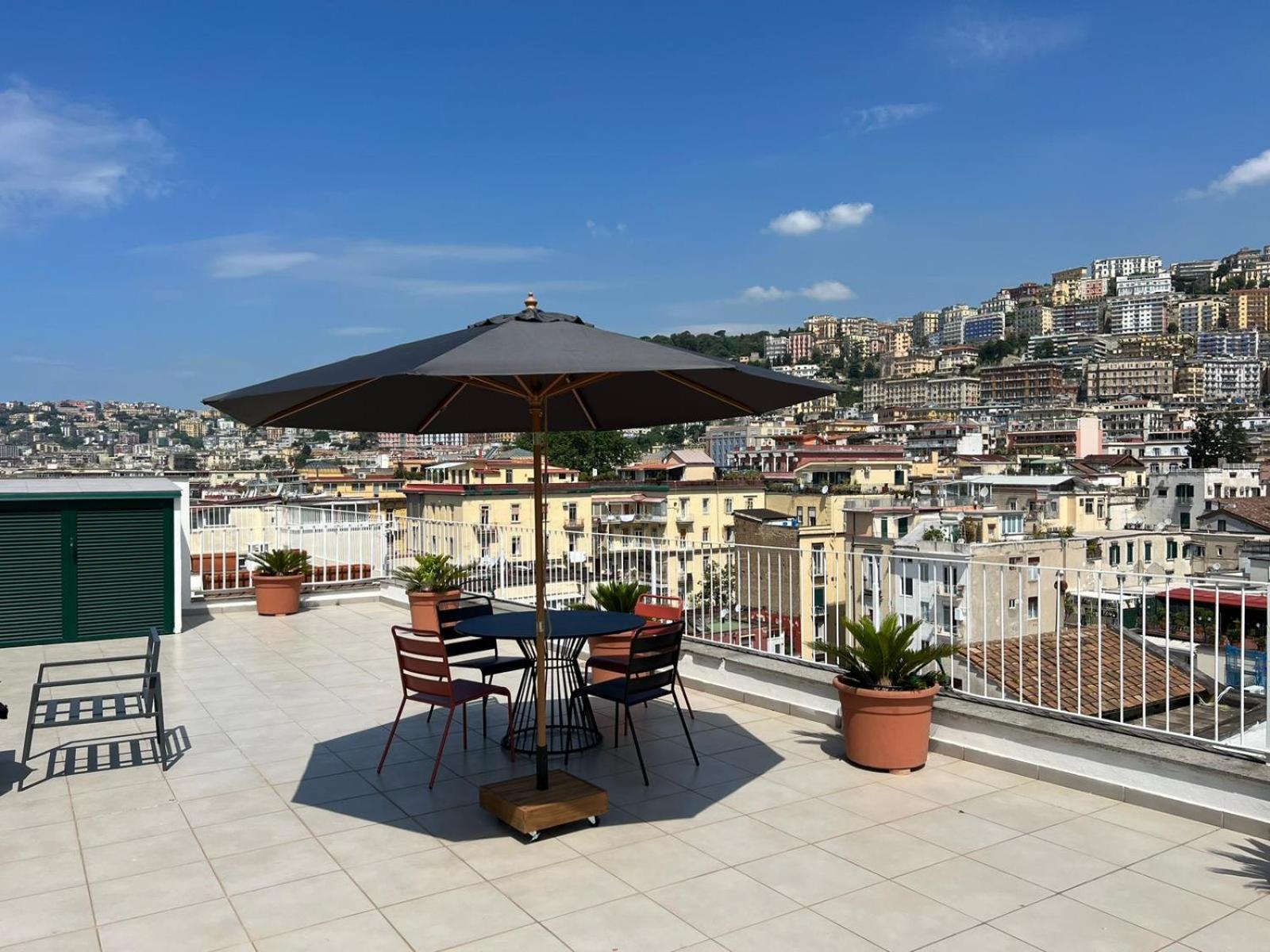 דירות נאפולי Seaview Terrace 360°& Elegant Loft מראה חיצוני תמונה